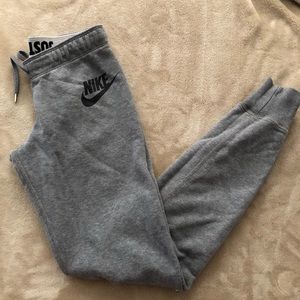 Nike rally tight pant